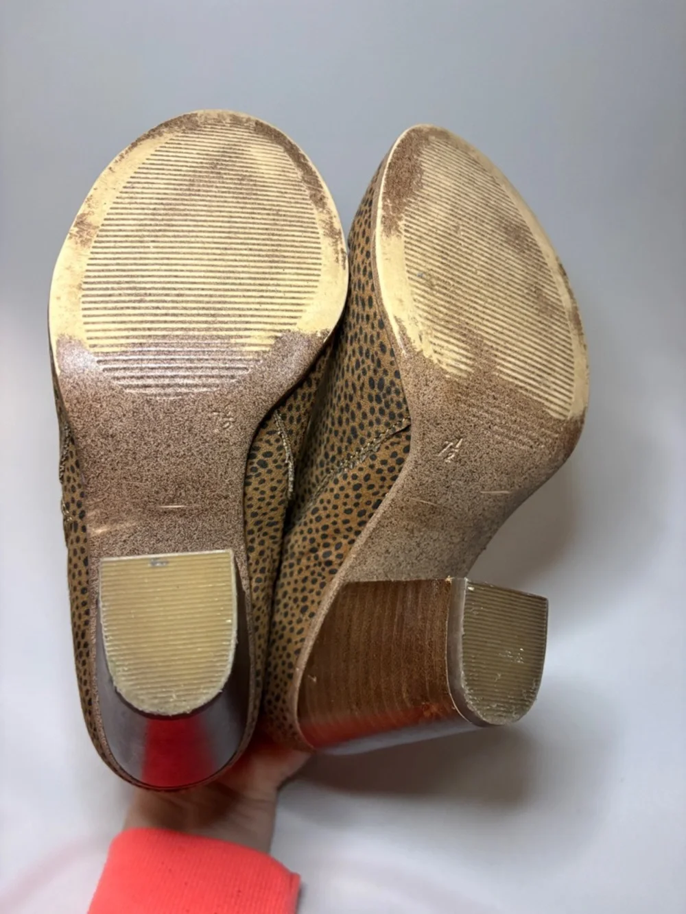 Michael Shannon Ginnie Leopard-Print Ankle Booties with‎ Gold Side Zip Size 7.5